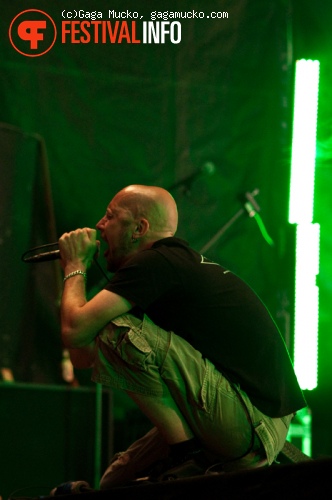 Meshuggah op Off Festival 2011 foto