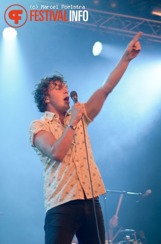 Friendly Fires op Lowlands 2011 - dag 1 foto