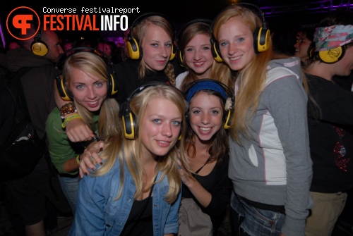 Lowlands Converse festivalreport - dag 1 foto
