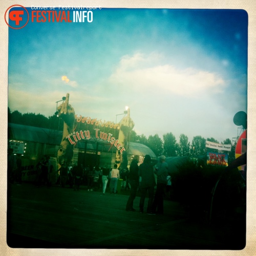 Lowlands Converse festivalreport - dag 1 foto