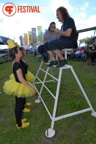 Lowlands Converse festivalreport - dag 1 foto