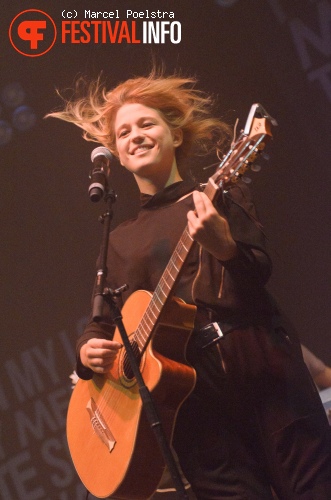 Selah Sue op Lowlands 2011 - dag 2 foto