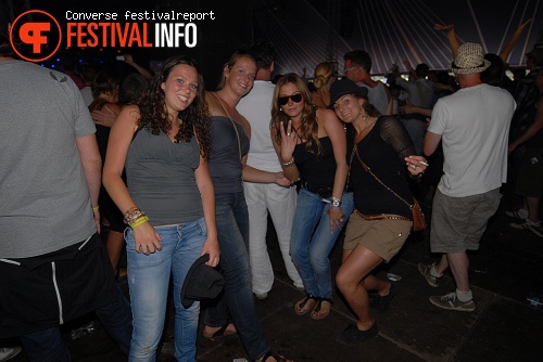 Lowlands Converse festivalreport - dag 2 foto