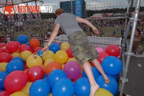 Lowlands Converse festivalreport - dag 2 foto