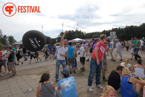 Lowlands Converse festivalreport - dag 2 foto