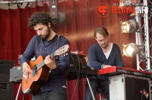 Junip op Into The Great Wide Open 2011 foto