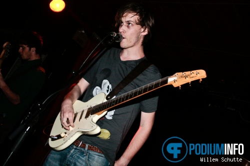 Misery Kids op run,WALK! - 8/9 - Winston foto