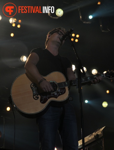 Guus Meeuwis op Festyland 2011 foto