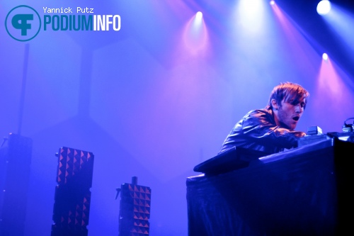 D/R/U/G/S (Dance) op Digitalism - 27/10 - Melkweg foto
