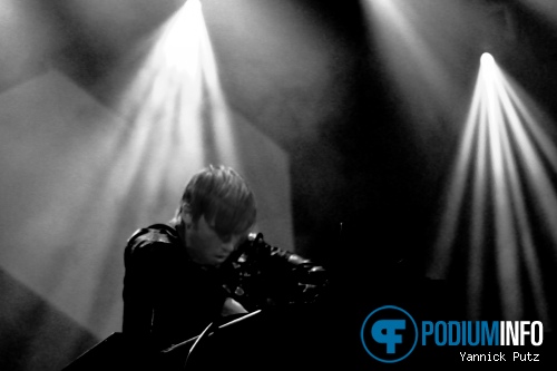D/R/U/G/S (Dance) op Digitalism - 27/10 - Melkweg foto
