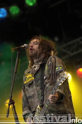 Soulfly op Pinkpop 2006 foto