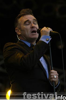 Morrissey op Pinkpop 2006 foto