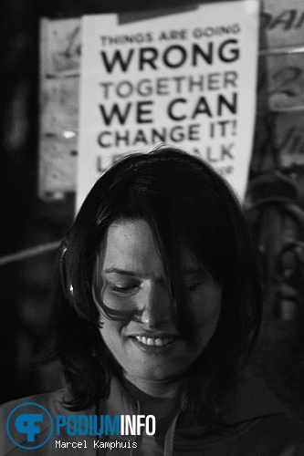 DJ Isis op DJ Isis - 4/11 - Beursplein foto