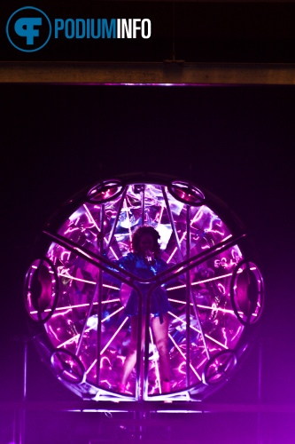 Rihanna op Rihanna - 9/11 - Gelredome foto