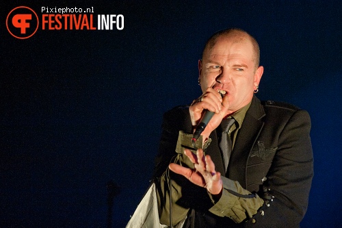 Gavin Friday op Crossing Border Den Haag 2011 foto