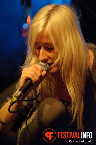 Zola Jesus op Le Guess Who? 2011 foto