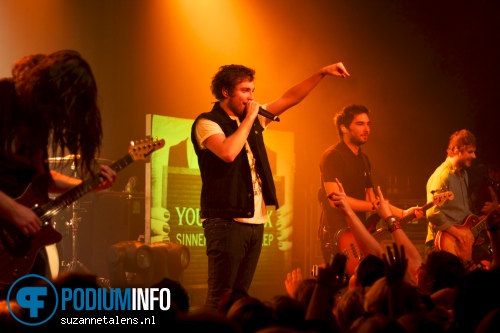 You Me At Six op You Me At Six - 02/12 - Tivoli foto