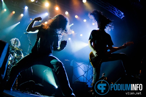 Warbringer op Arch Enemy - 9/12 - 013 foto