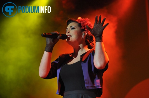 Caro Emerald op Caro Emerald - 29/12 - 013 foto