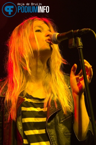 The Jacks op Anneke Van Giersbergen - 3/3 - Kroepoekfabriek foto