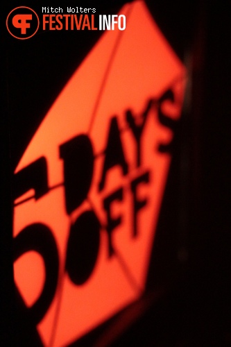 5 Days Off 2012 foto