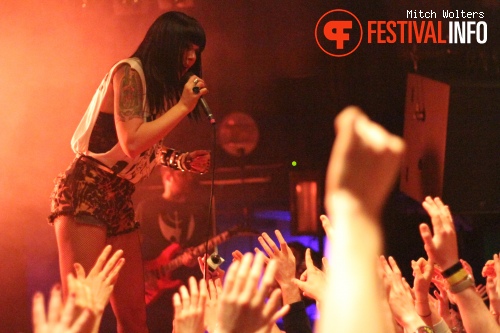 Sleigh Bells op 5 Days Off 2012 foto