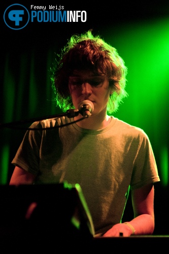 Luke Rathborne op Soko - 19/3 - Paradiso foto