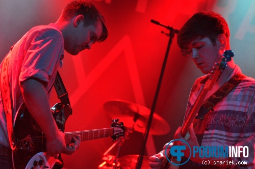 Dog is Dead op The Morning Parade - 29/3 - Melkweg foto