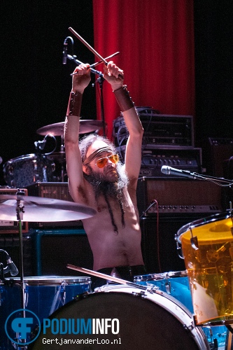Santa Cruz op The Devil's Blood - 6/4 - Paard van Troje foto