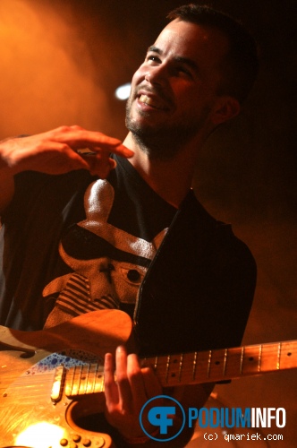 Case Mayfield op Case Mayfield - 14/4 - Metropool foto