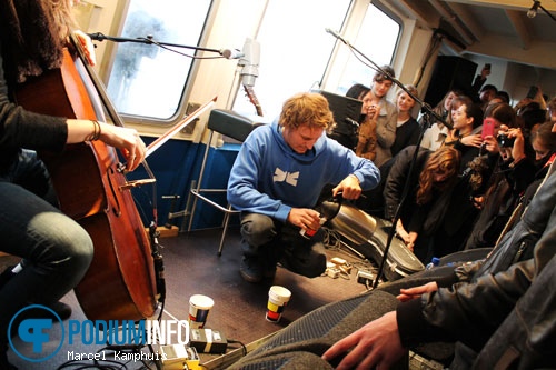 Ben Howard op Ben Howard - 11/4 - Veerpont Amsterdam foto