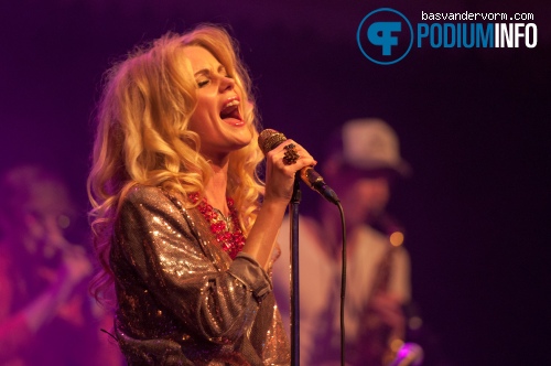The Asteroids Galaxy Tour op The Asteroids Galaxy Tour - 23/4 - Paradiso foto