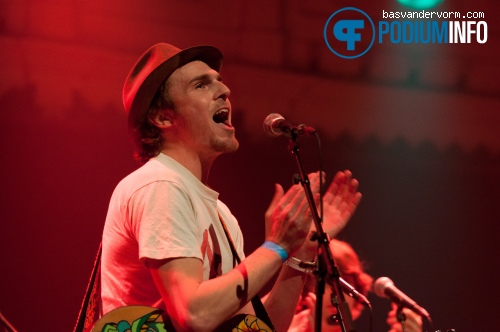 Color Ones op The Asteroids Galaxy Tour - 23/4 - Paradiso foto