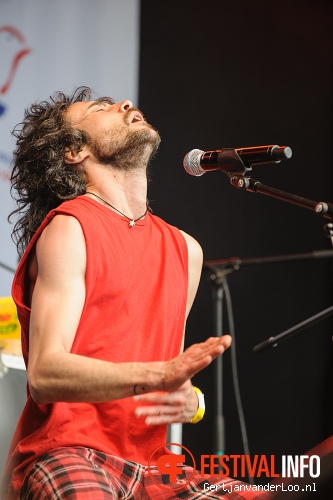 Negritos op Bevrijdingsfestival Den Haag 2012 foto