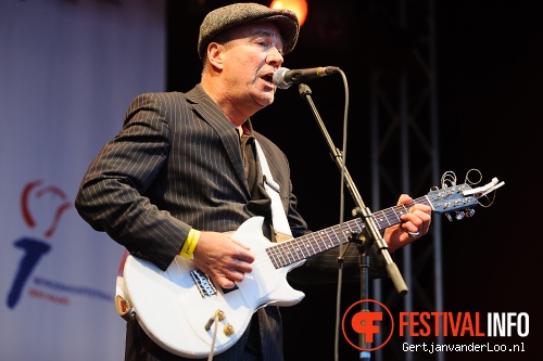 Fischer-Z op Bevrijdingsfestival Den Haag 2012 foto