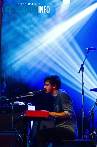 Young the Giant op Young The Giant - 10/5 - Tivoli foto