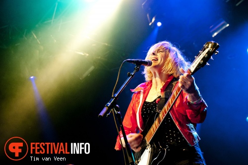 Bettie Serveert op Dauwpop 2012 foto