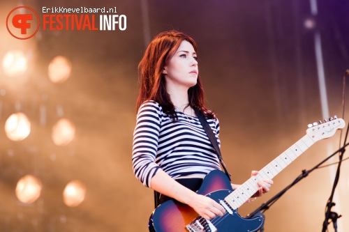 Blood Red Shoes op Pinkpop 2012 - Maandag foto