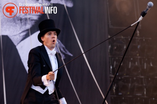 The Hives op Pinkpop 2012 - Maandag foto