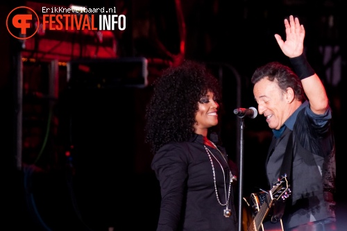 Bruce Springsteen op Pinkpop 2012 - Maandag foto