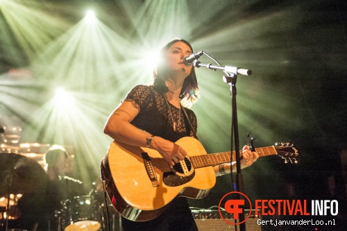 Sharon van Etten op Le Guess Who? May Day 2012 foto