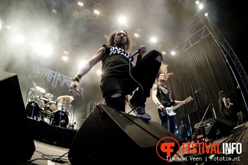Death Angel op Graspop Metal Meeting 2012 foto