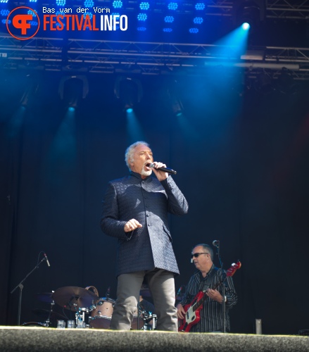 Tom Jones op Bospop 2012 foto