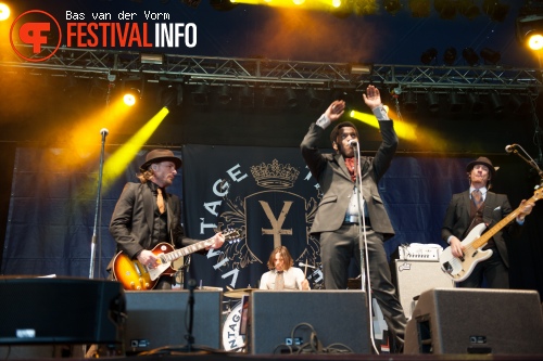 Vintage Trouble op Bospop 2012 foto