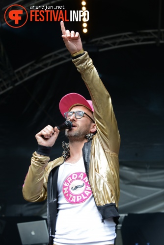 Merdan Taplak op Werfpop 2012 foto