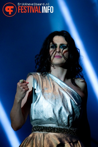 Within Temptation op Zwarte Cross 2012 foto