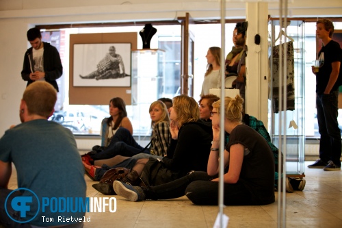 Young Talent Popping Up - 12/7 - Pop Up Galerie foto