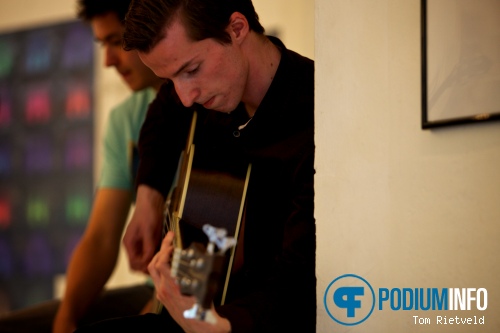 velvvet op Young Talent Popping Up - 12/7 - Pop Up Galerie foto