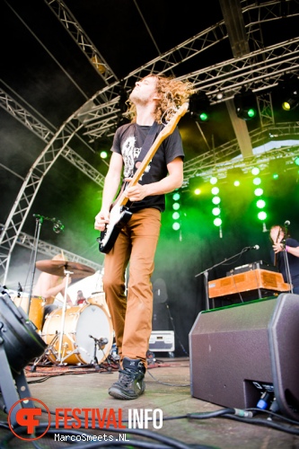 Shaking Godspeed op Huntenpop 2012 foto