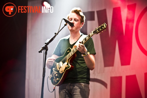 Two Door Cinema Club op Lowlands 2012 - dag 2 foto